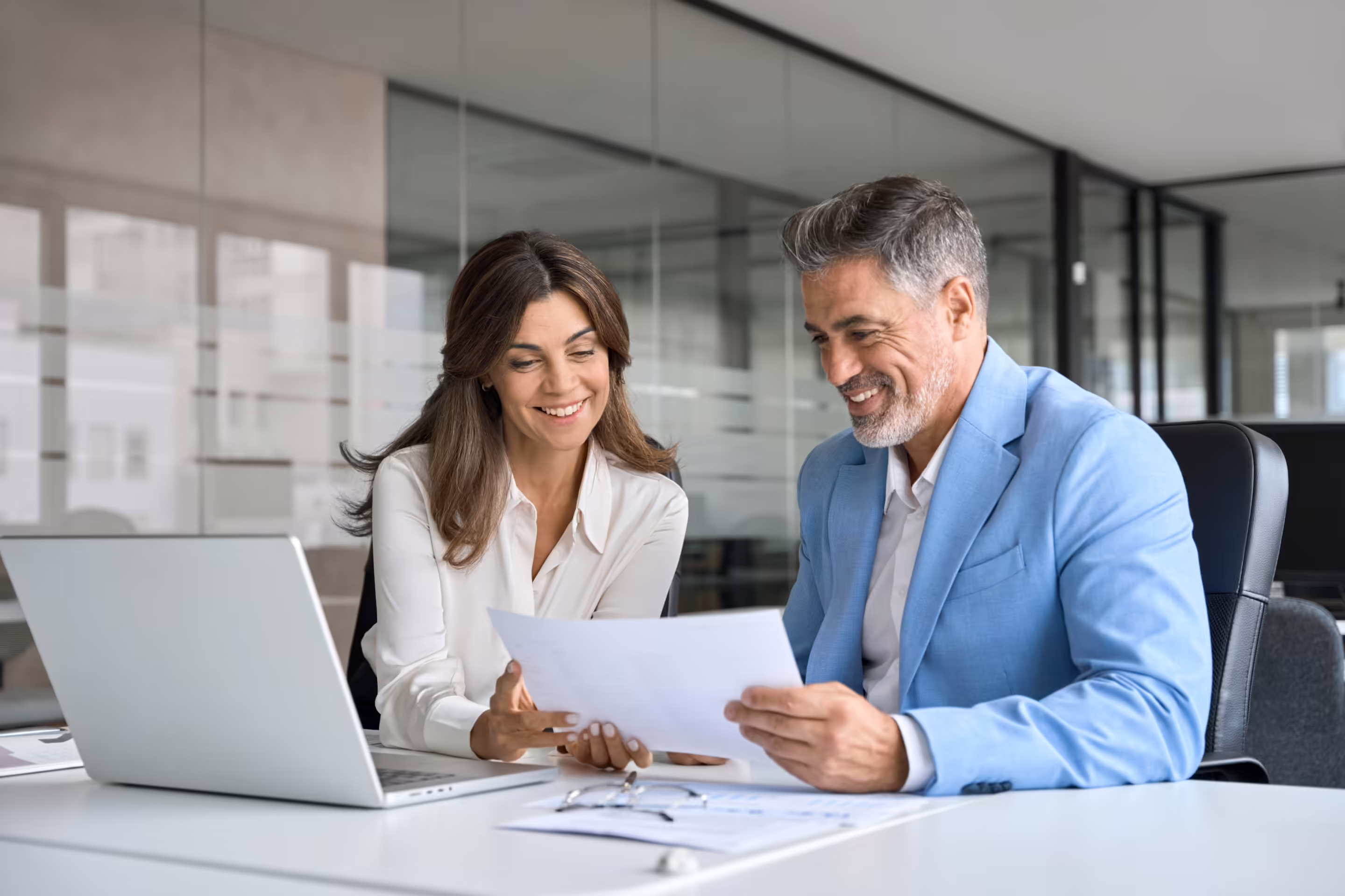 Ensuring Smooth Leadership Transitions for Leadership Transitions: Navigating the Evolving C-Suite